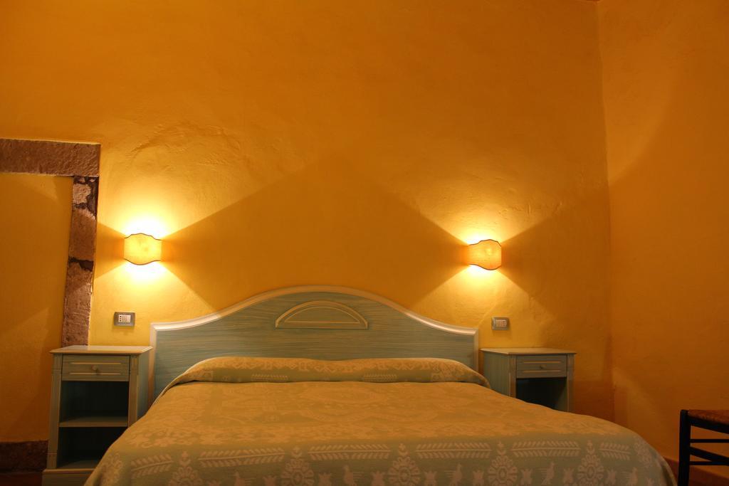 Sa Balza Guest House บอซา ภายนอก รูปภาพ