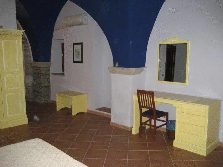 Sa Balza Guest House บอซา ภายนอก รูปภาพ