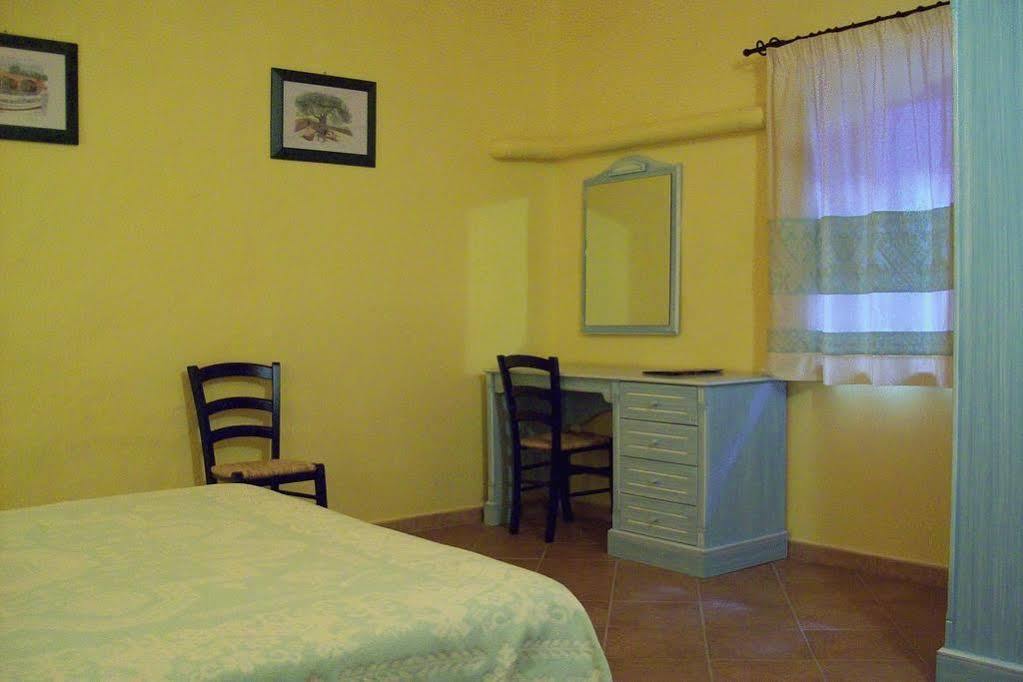 Sa Balza Guest House บอซา ภายนอก รูปภาพ